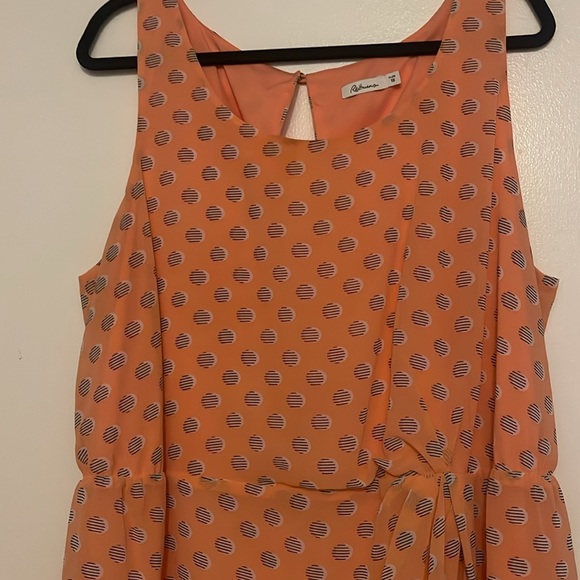 Salmon knee length dress - Picture 2 of 5